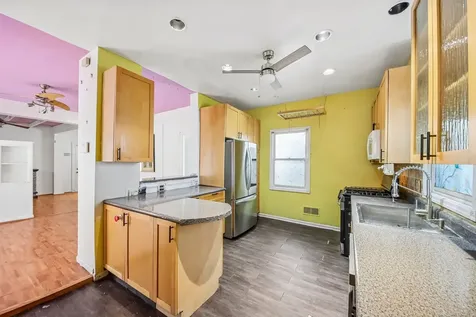 3819 North Kilpatrick Avenue Chicago IL 60641