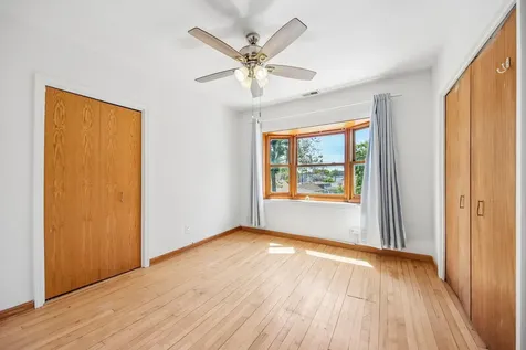 3819 North Kilpatrick Avenue Chicago IL 60641