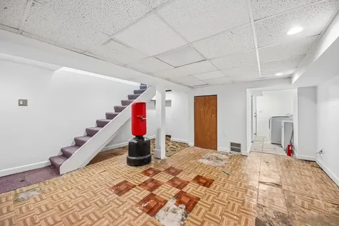 3819 North Kilpatrick Avenue Chicago IL 60641