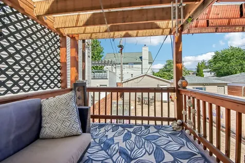 3819 North Kilpatrick Avenue Chicago IL 60641