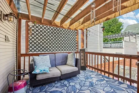 3819 North Kilpatrick Avenue Chicago IL 60641