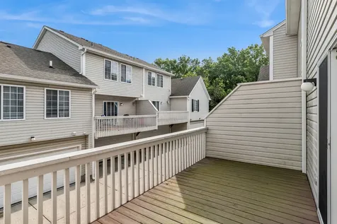 49 South Treehouse Lane Round Lake IL 60073