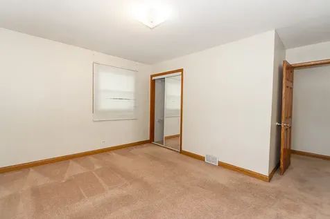 649 South Wisconsin Avenue Addison IL 60101