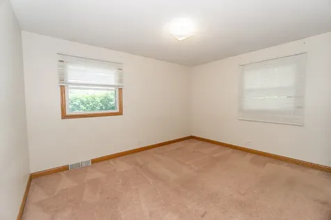 649 South Wisconsin Avenue Addison IL 60101