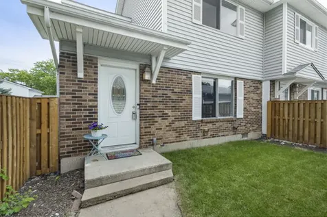 12 Scarlet Hawthorne Court Woodridge IL 60517