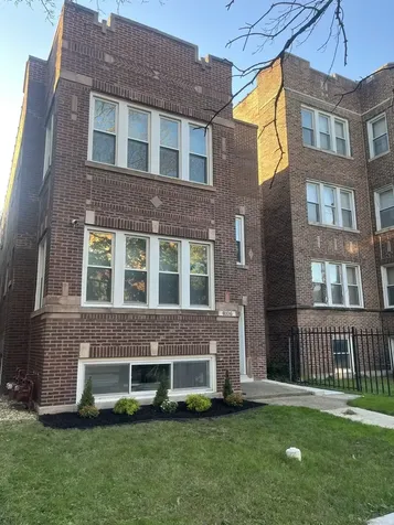 8106 South Langley Avenue Chicago IL 60619