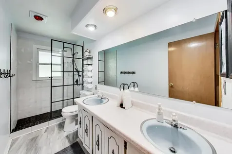 1415 South Busse Road Mount Prospect IL 60056