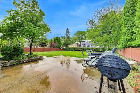 1415 South Busse Road Mount Prospect IL 60056