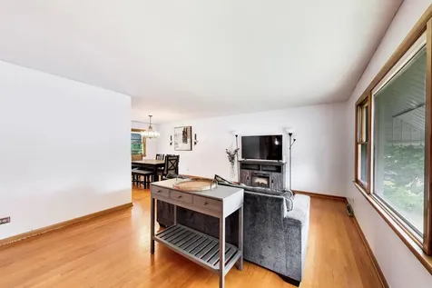 1415 South Busse Road Mount Prospect IL 60056