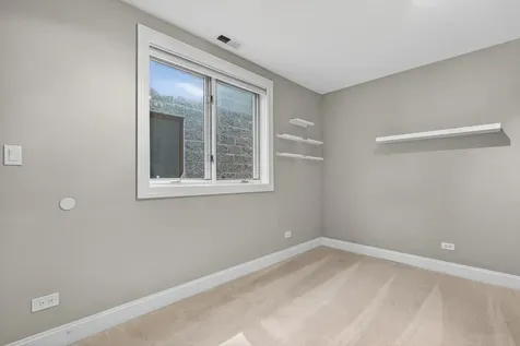 7509 West Irving Park Road Chicago IL 60634