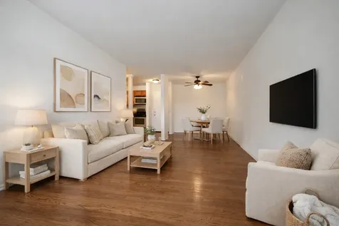 7854 South South Shore Drive Chicago IL 60649