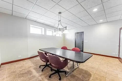 5543 West Diversey Avenue Chicago IL 60639