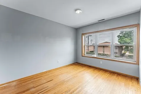 5543 West Diversey Avenue Chicago IL 60639