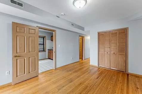 5543 West Diversey Avenue Chicago IL 60639