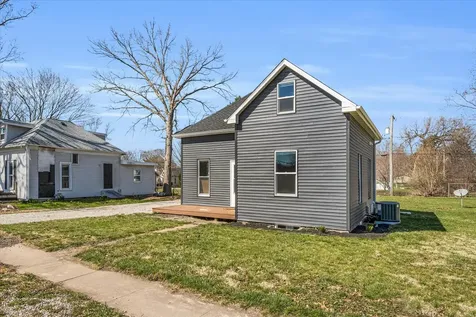604 East Ethel Street St. Joseph IL 61873