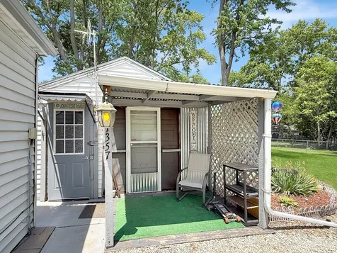 1357 Fairlawn Drive Rantoul IL 61866