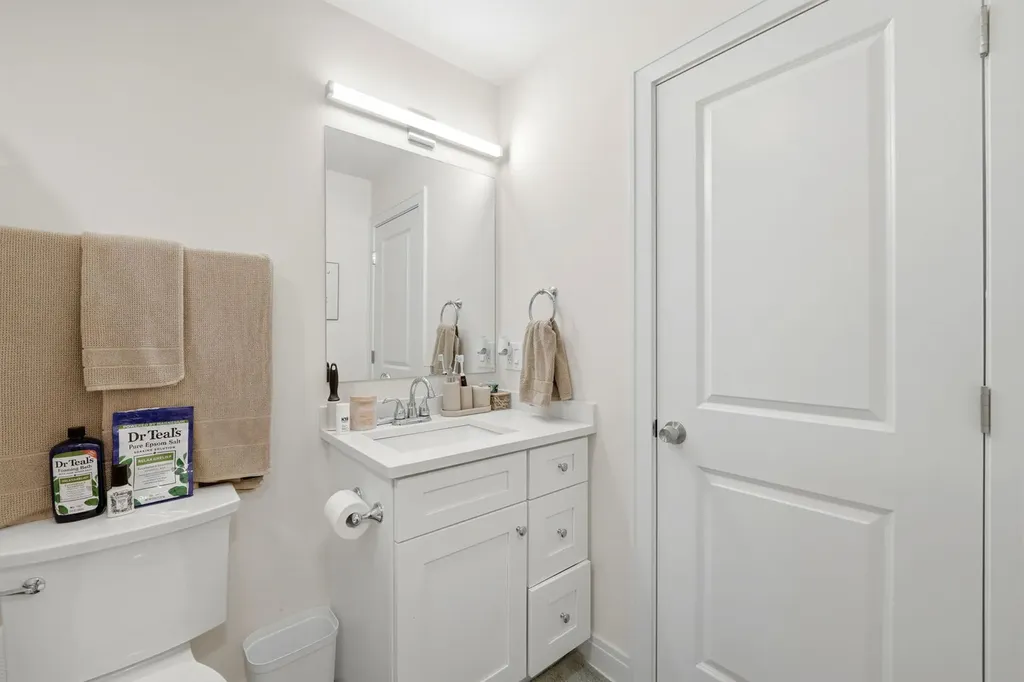 2342 North Lawndale Avenue Chicago IL 60647