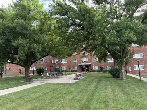 222 Madison Street Joliet IL 60435