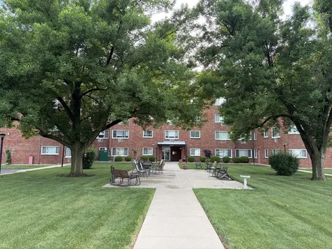 222 Madison Street Joliet IL 60435