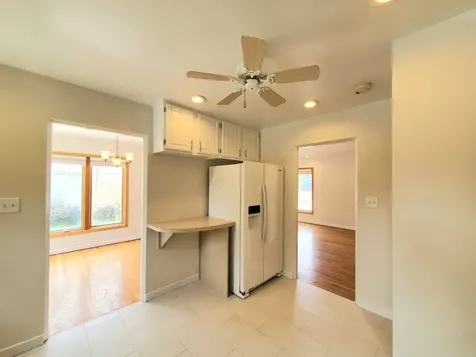 4715 West Lake Avenue Glenview IL 60025