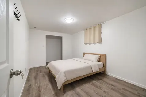 4542 South Mozart Street Chicago IL 60632