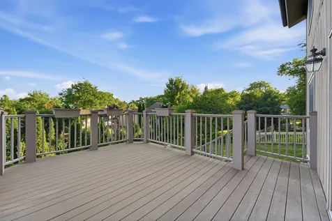 499 Carlsbad Trail Roselle IL 60172