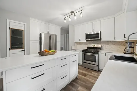 3202 Springbrook Road Crystal Lake IL 60012
