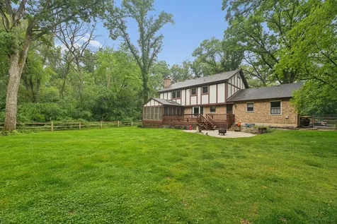 3202 Springbrook Road Crystal Lake IL 60012