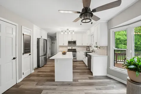 3202 Springbrook Road Crystal Lake IL 60012