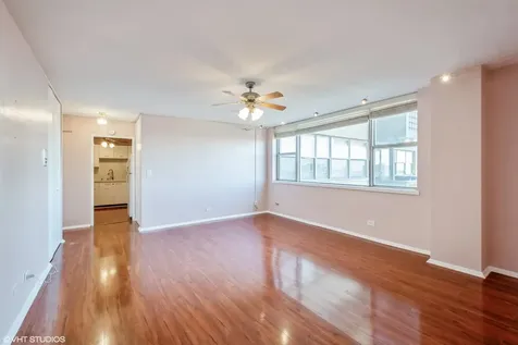 6301 North Sheridan Road Chicago IL 60660