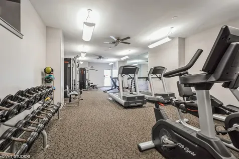 6301 North Sheridan Road Chicago IL 60660