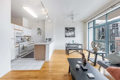 340 West Superior Street Chicago IL 60654