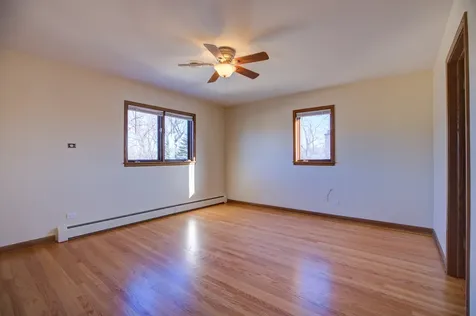 5715 North Cicero Avenue Chicago IL 60646