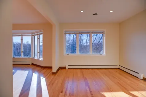 5715 North Cicero Avenue Chicago IL 60646