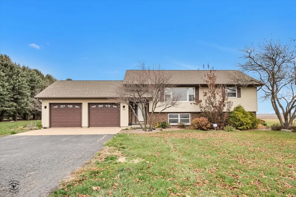 1314 Eldamain Road Plano IL 60545