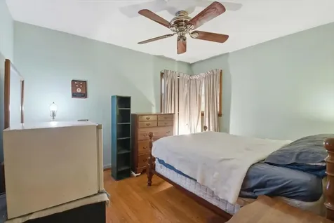 16367 Evans Avenue South Holland IL 60473