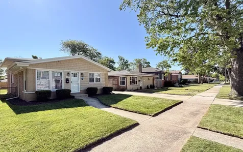 14237 Minerva Avenue Dolton IL 60419