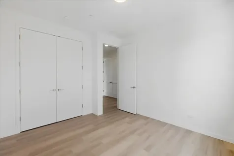 204 South Leavitt Street Chicago IL 60612