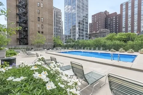 1310 North Ritchie Court Chicago IL 60610