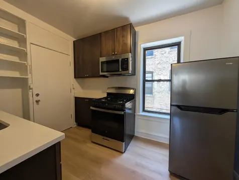 2706 North Spaulding Avenue Chicago IL 60647
