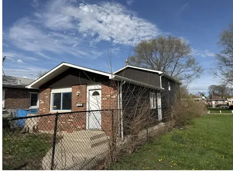 11361 South Racine Avenue Chicago IL 60643