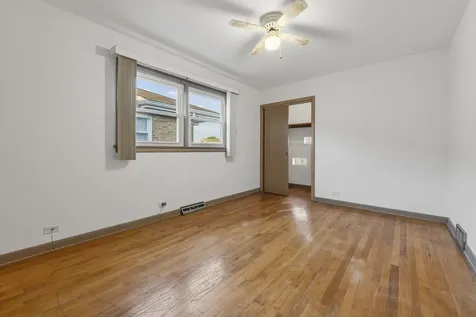 4618 West 87th Street Chicago IL 60652