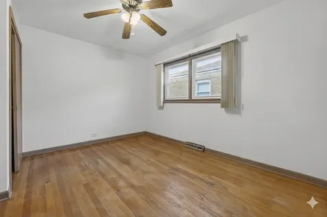 4618 West 87th Street Chicago IL 60652