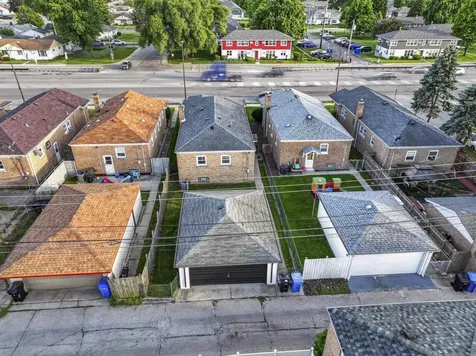 4618 West 87th Street Chicago IL 60652