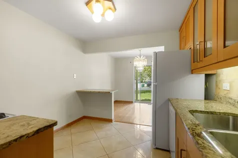 235 Blossom Court Buffalo Grove IL 60089