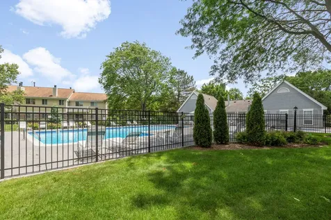 235 Blossom Court Buffalo Grove IL 60089