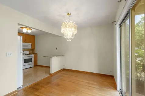 235 Blossom Court Buffalo Grove IL 60089