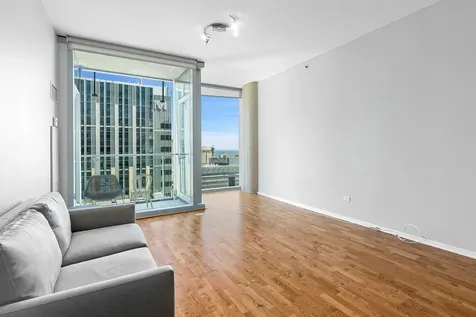 600 North Fairbanks Court Chicago IL 60611