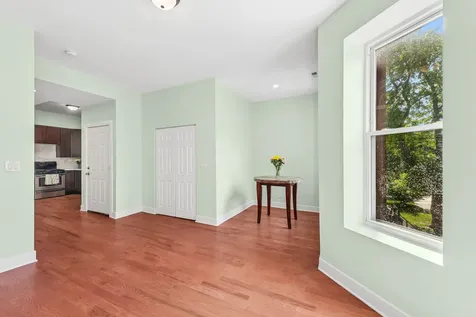 2610 West Evergreen Avenue Chicago IL 60622