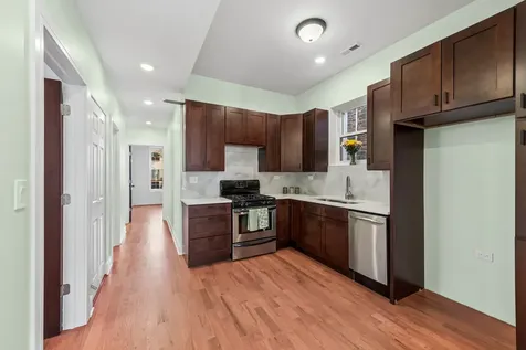 2610 West Evergreen Avenue Chicago IL 60622